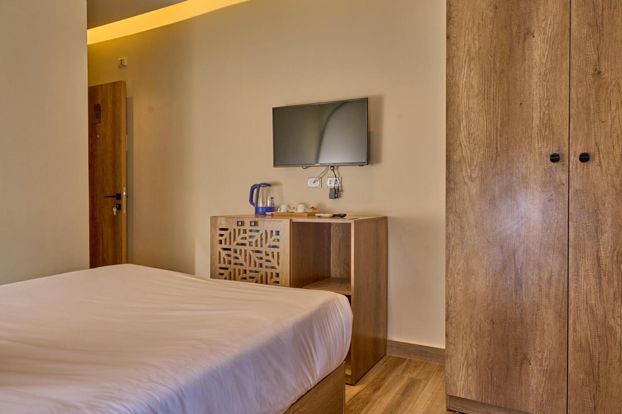 Lotus Inn Kafret el-Gabal Kültér fotó